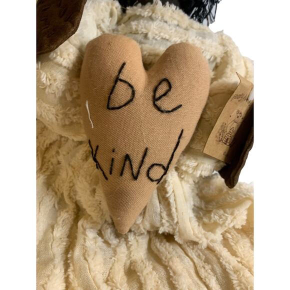 Honey & Me Primitive Folk Style Cloth Doll Angel "Be Kind" 23 Inch with Tag - Picture 3 of 8